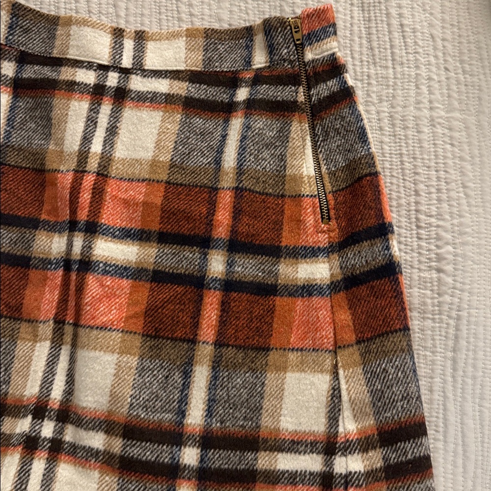 Lulus navy/orange/cream plaid skirt - Picture 7 of 10